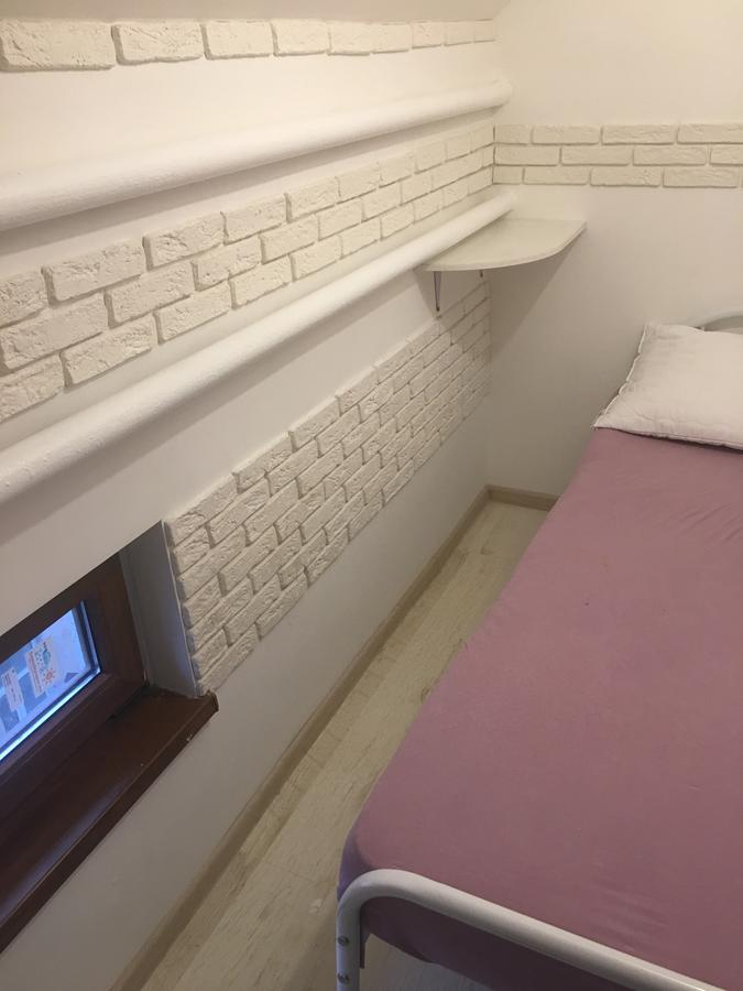 Hostel Railway Kiev Exterior foto